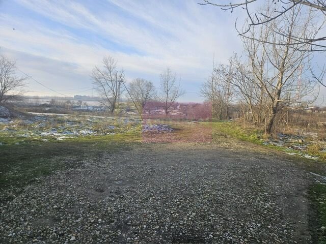 Teren Clinceni cu drum de servitute - zona Primarie.